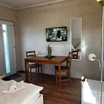 게스트하우스 Pensiunea Andra 주릴로브카